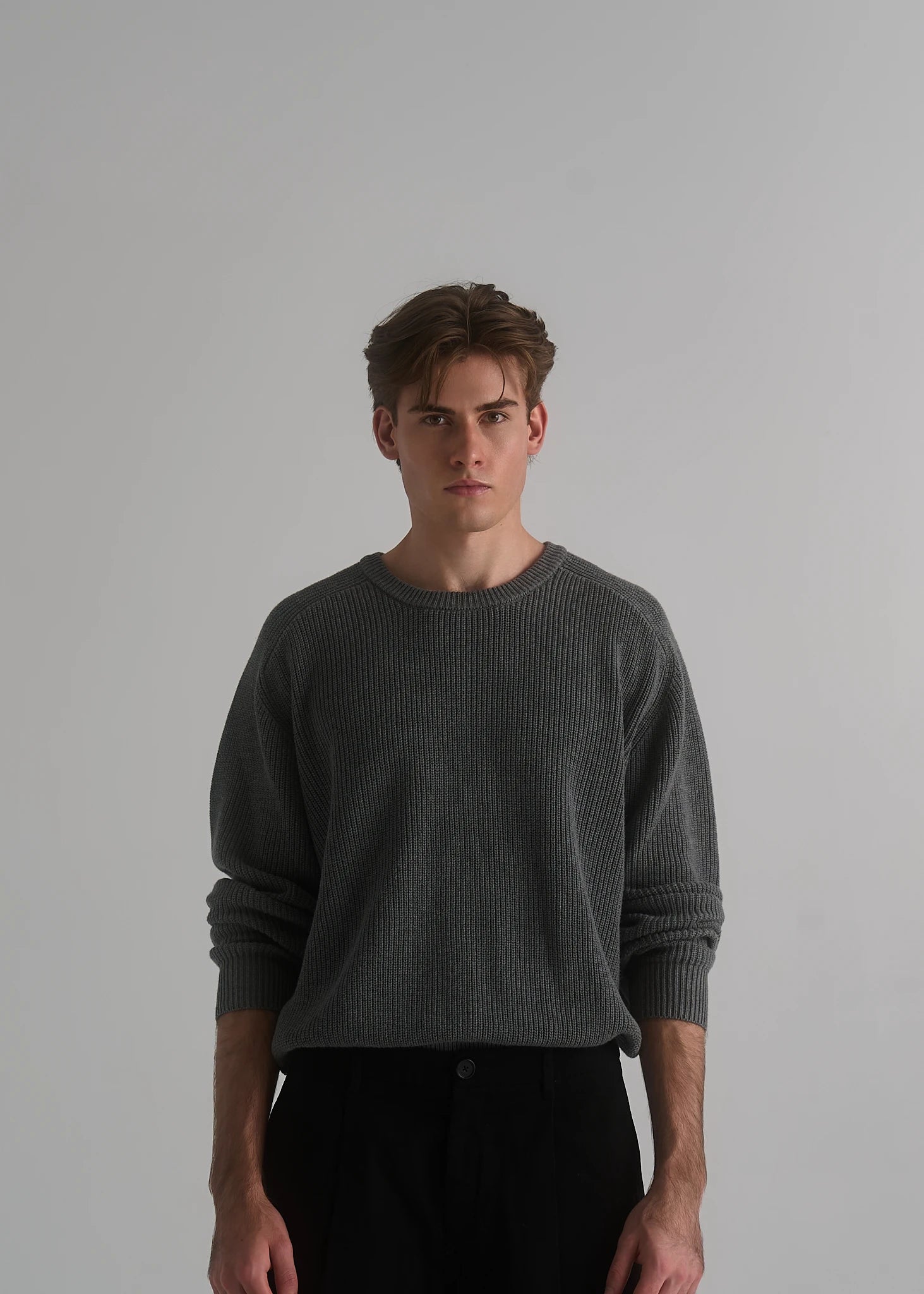 La Corsia Cotton Fisherman Sweater in grey marle, studio model shot