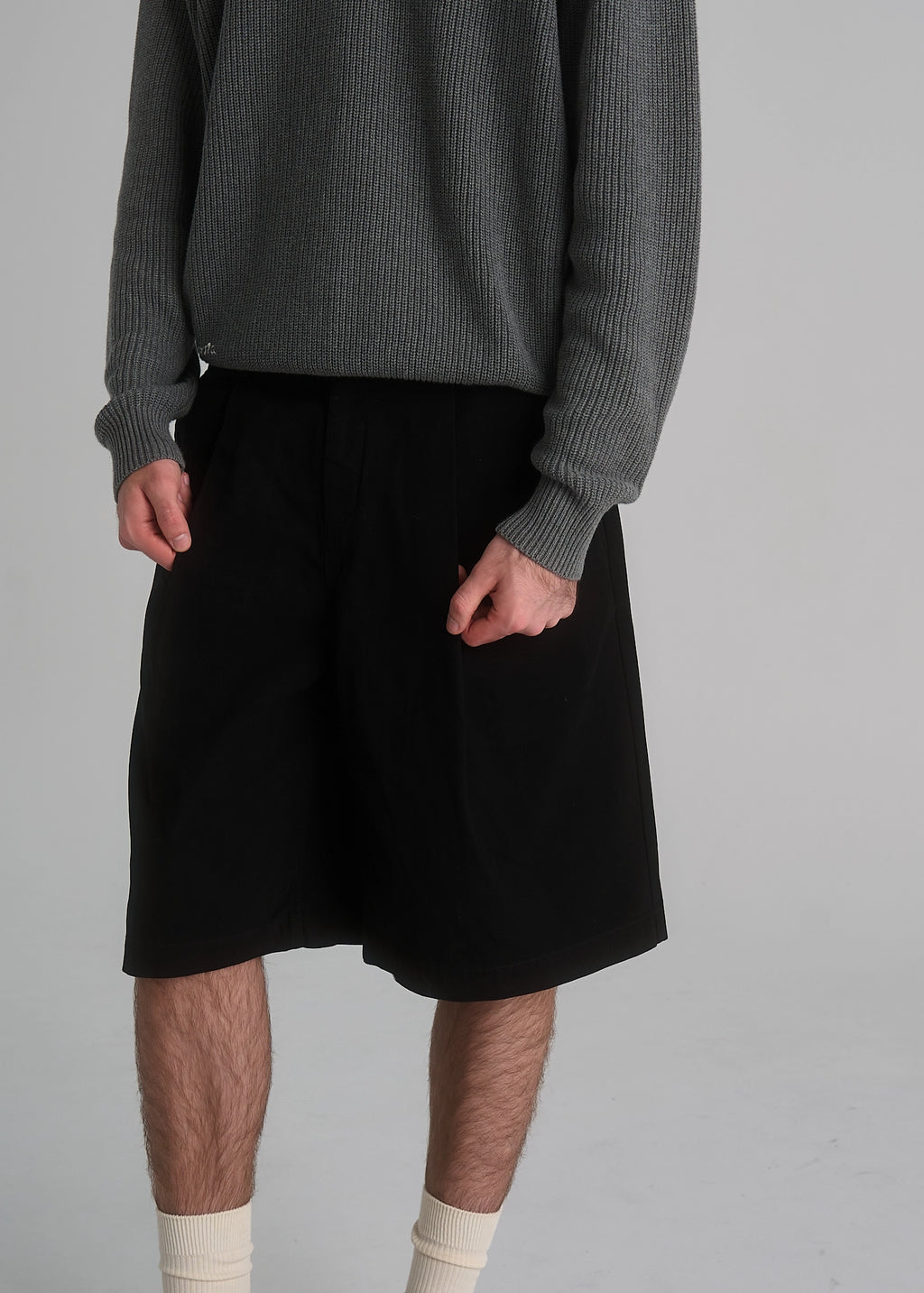 Wide Leg Pleated Short