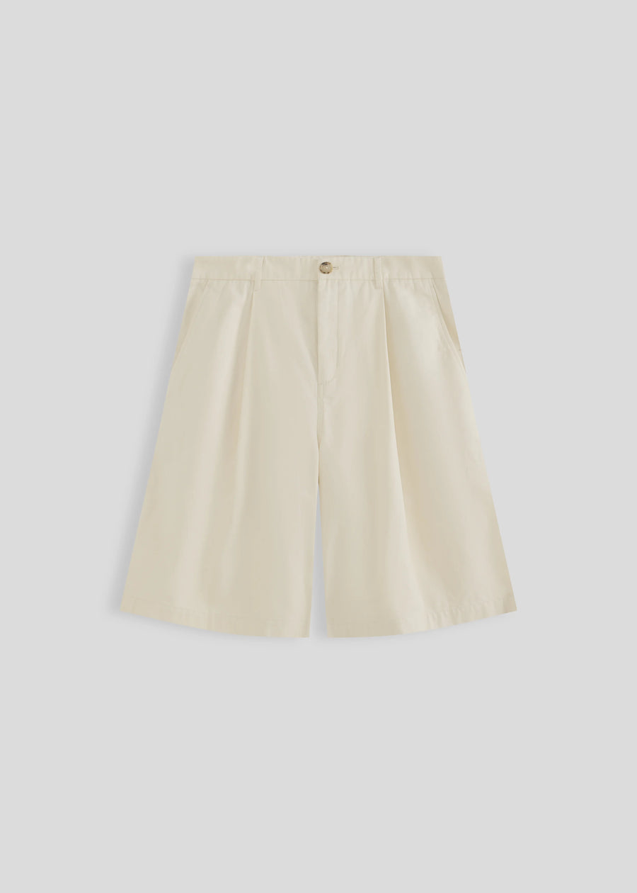 La Corsia Wide Leg Pleated Short in cream, product flat lay on a plain background