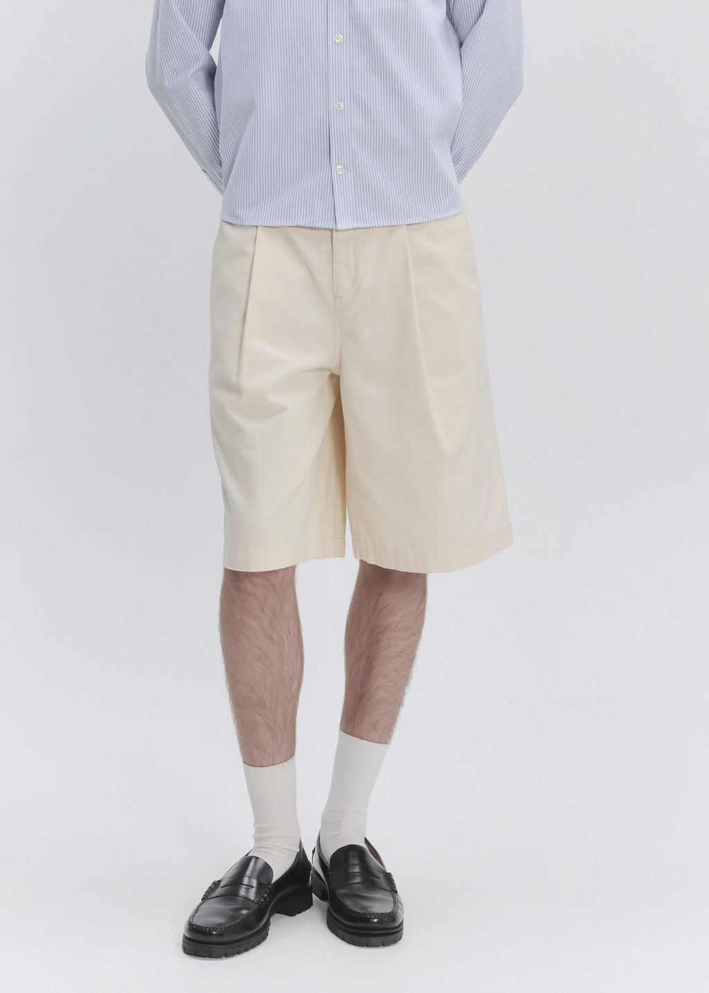 Wide Leg Pleated Short